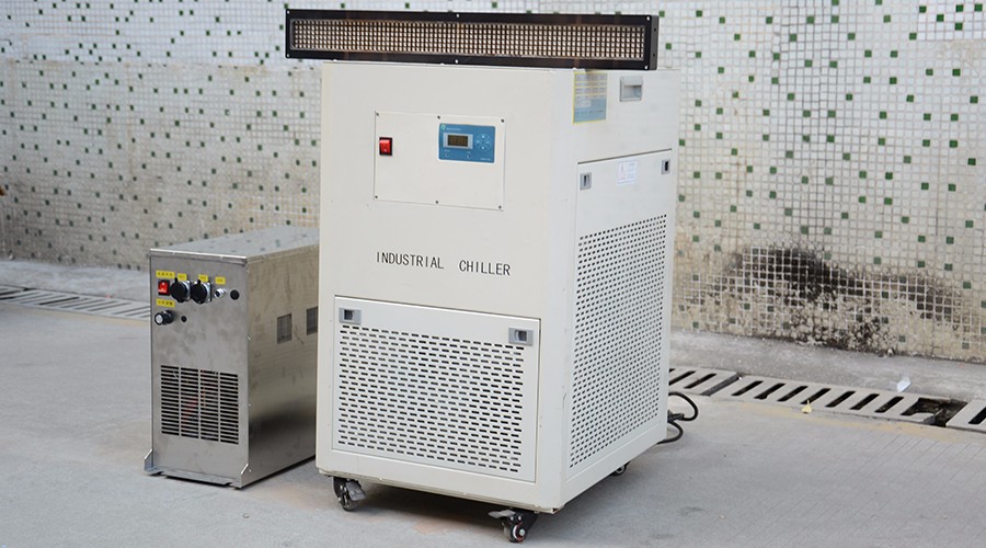 水冷系統(tǒng)LEDUV機.jpg 水冷系統(tǒng)LEDUV機.jpg